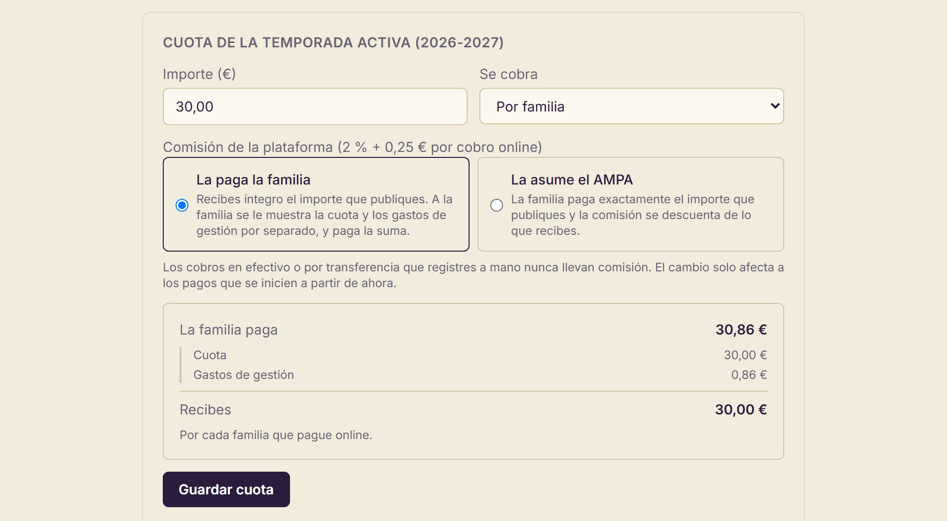Configuración de la cuota: importe, si se cobra por familia o por alumno, y el desglose de lo que paga la familia frente a lo que recibe la asociación.